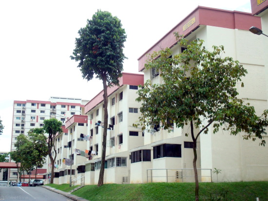 Yishun Street 11 thumbnail photo